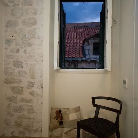 Old Town Ivory